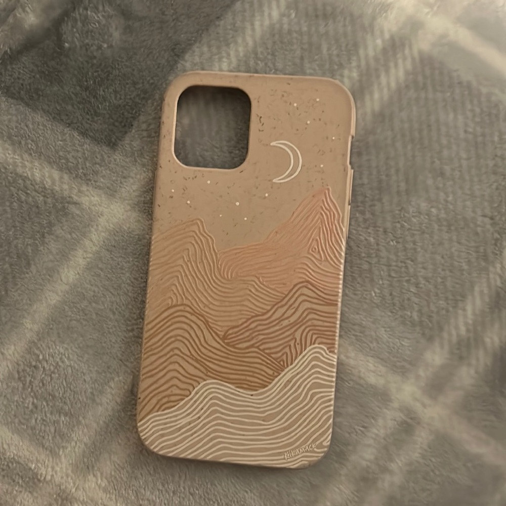iPhone 12 Pela case